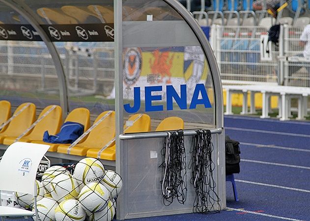 Auch der Regionalligist FC Carl Zeiss Jena muss den Spielbetrieb bis 28. Februar ruhen lassen.
