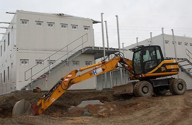 Im Egelsee in Jena-Nord entsteht ein Containerneubau für 130 Flüchtlinge. Kommunale Immobilien Jena will im Auftrag der Stadt für Gemeinschaftsunterkünfte für Flüchtlinge in diesem Jahr über elf Millionen Euro investieren.