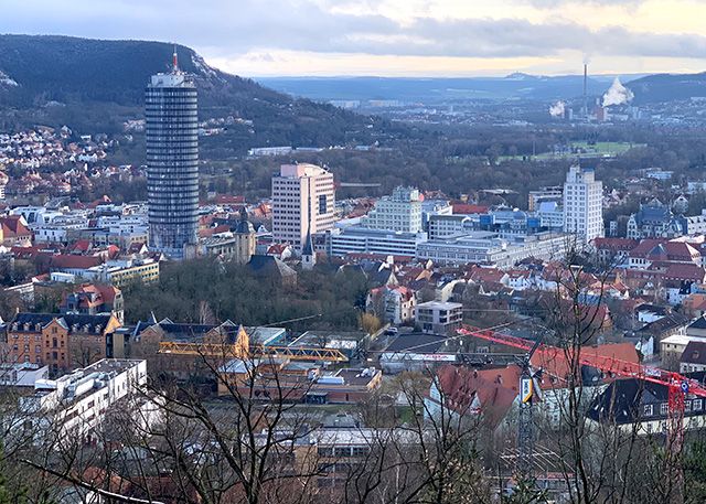 Blick vom Landgrafen auf Jenas Innenstadt.