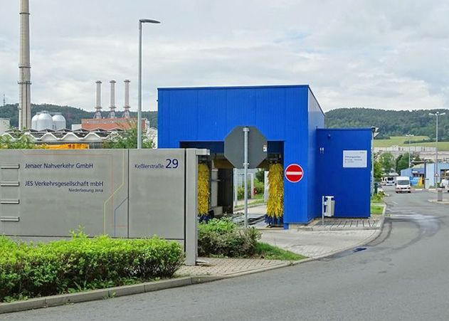 Die Pkw-Waschanlage in der Keßlerstraße 29 auf dem Betriebshof Burgau.