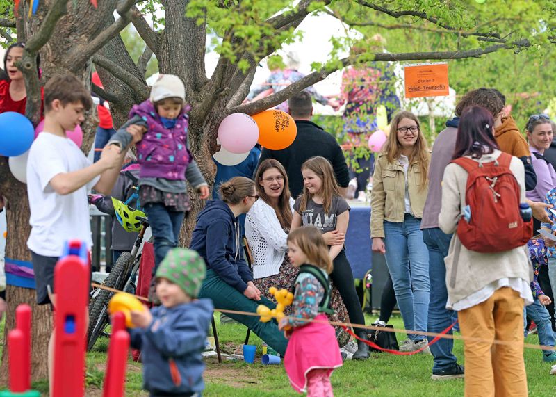 Zum großen Gartenfest wird am 1. Mai ins Stadtteilzentrum LISA in Lobeda-West eingeladen.