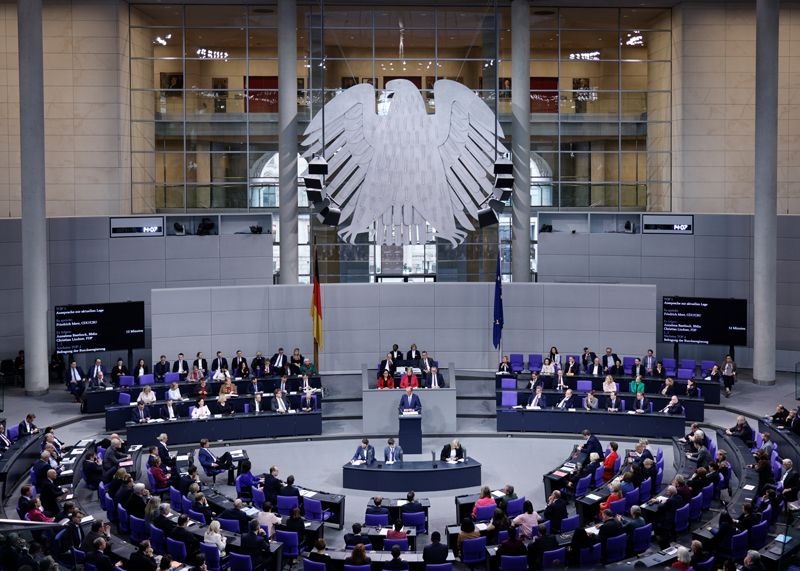 Blick in den Plenarsaal des Deutschen Bundestages.