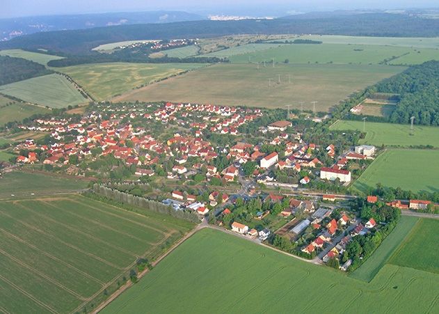 Blick auf Großschwabhausen.