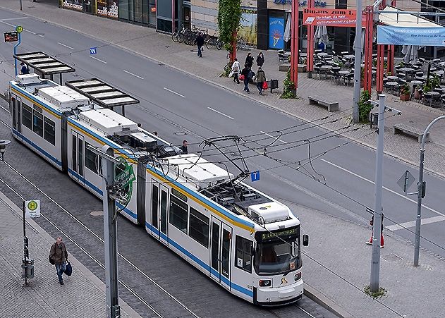 Der Jenaer Nahverkehr informiert, was sich bei Bus und Bahn ändert.