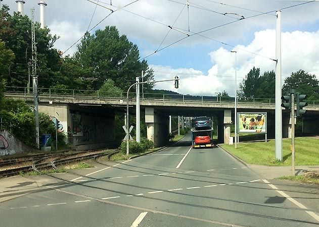 Vollsperrung in den Sommerferien: Das Gleisdreieck in Jena-Burgau wird erneuert.