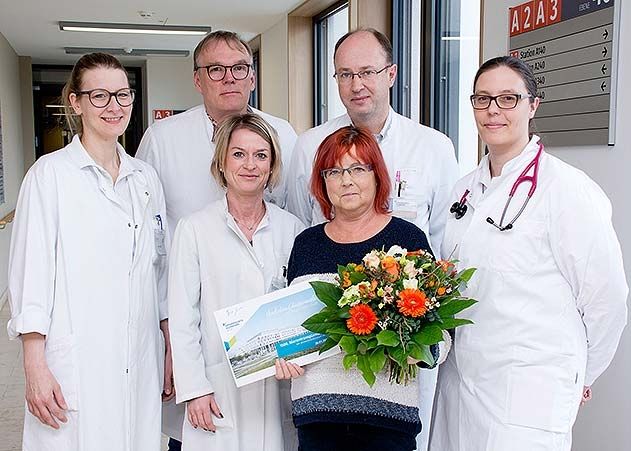 Das Team des Nierentransplantationszentrums wünscht Andrea R. alles Gute für ihr Leben mit der neuen Niere.