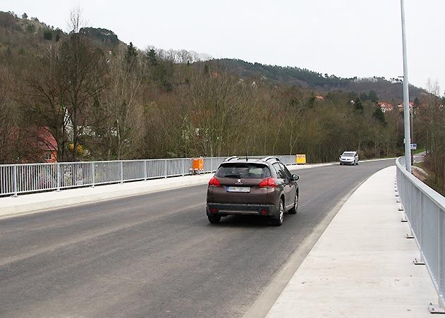 Umleitung aufgehoben: Wieder freie Fahrt zwischen Jena-Burgau und Altlobeda.