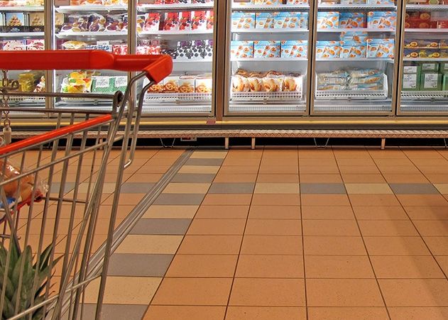 Ohne zu bezahlen ließ es sich ein 30-Jähriger Mann in einem Jenaer Supermarkt schmecken.