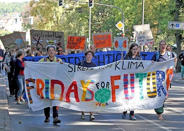 „Neustart Klima“: Am Freitag wird auch in der Jenaer Innenstadt wieder für den Klimaschutz demonstriert.