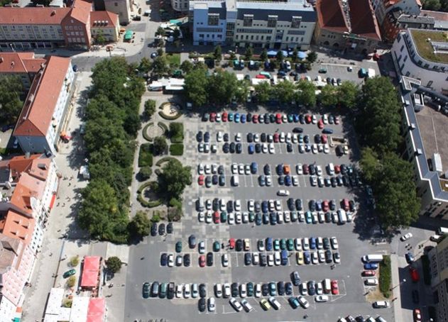 Ein Blick auf den Eichplatz vom Intershop-Tower.