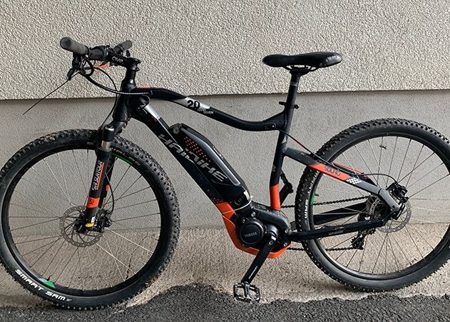 Wem gehört dieses E-Bike? Die Polizei Jena bittet um Hinweise auf den Besitzer.