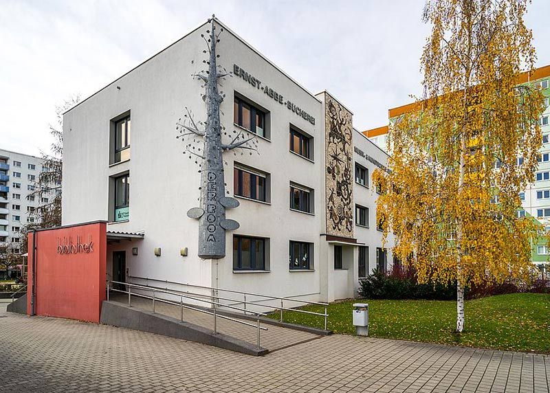 Die EAB-Stadtteilbibliothek Lobeda ist derzeit geschlossen.