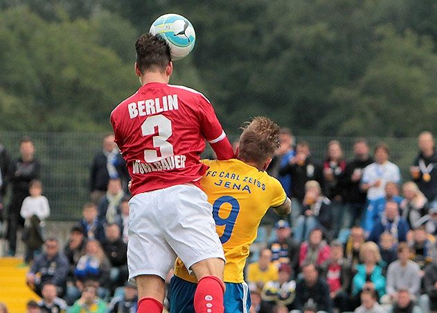 Nach dem 3:0 im Hinspiel, konnte die Zeiss-Elf auch drei Punkte im Rückspiel holen. Jena gewinnt verdient mit 3:1 an der Spree.