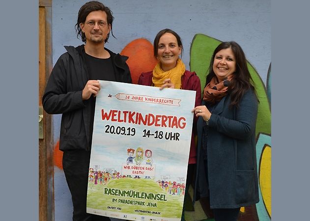 Vom Organisationsteam: v.l.n.r. Thomas Wicher (Kubus), Sandy Halle (Demokratischer Jugendring), Anna Uslowa (Kindersprachbrücke).