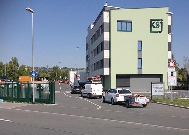 Der städtische Eigenbetrieb Kommunalservice Jena in der Löbstedter Straße.