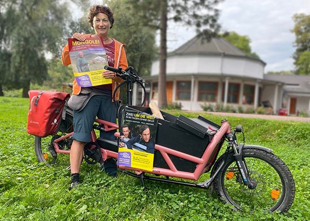 Lichtbildarena-Chefin Barbara Vetter freut sich auf die kleine Lichtbildarenareihe „Lichtbildarena goes Paradiescafé“.