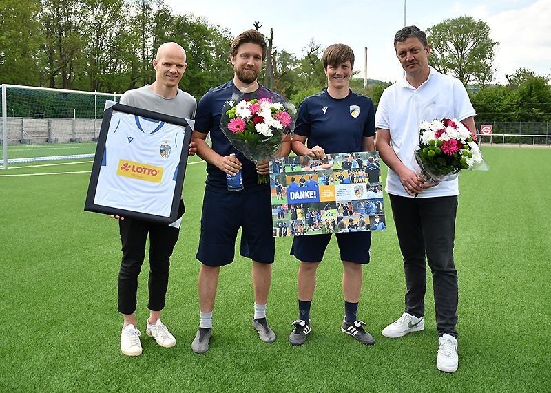 V.l.: FCC-Sportdirektor Tobias Werner, Co-Trainer Christoph Schliewe, Trainerin Anne Pochert, Geschäftsführer Chris Förster.