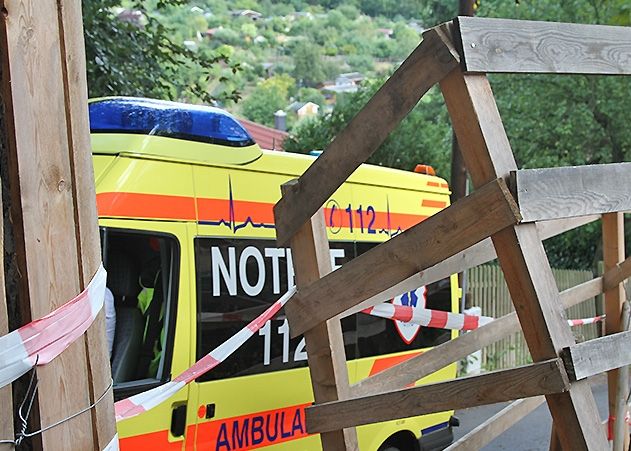 Die zwei Arbeiter mussten schwer verletzt ins Klinikum eingeliefert werden.