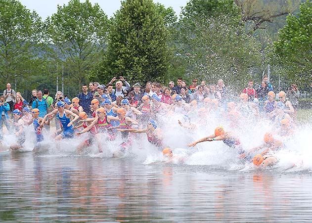 Start zum 29. Jenaer Paradiestriathlon.