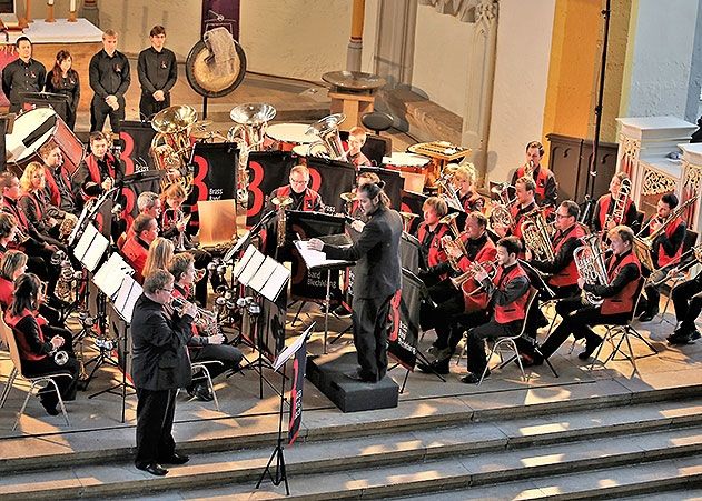 Eine musikalische Entdeckungsreise durch das Mutterland der Brass Band Kultur verspricht die „Jenaer Bläserweihnacht“ des Blasmusikvereins Carl Zeiss am 9. Dezember in der Stadtkirche St. Michael.