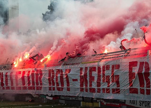 Spiel des Jahres: Der FC Rot-Weiß Erfurt empfängt zum Thüringen-Derby den FC Carl Zeiss Jena.