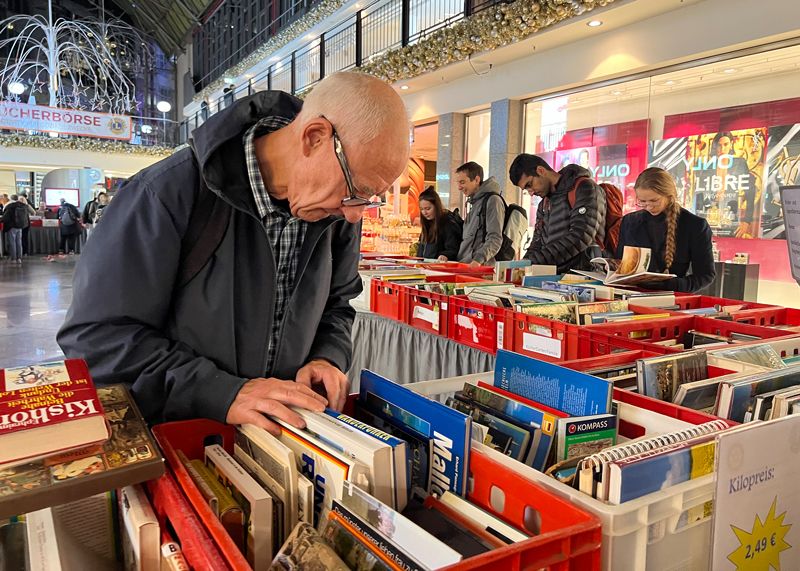 Die im November 2023 stattgefundene Bücherbörse brachte knapp 10.000 Euro für den guten Zweck.