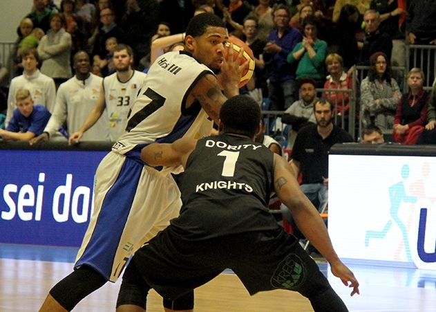 Wieder einmal war David Hicks der Top-Scorer des Tages. Beim Sieg gegen die Kirchheim Knights machte er stolze 31 Punkte.