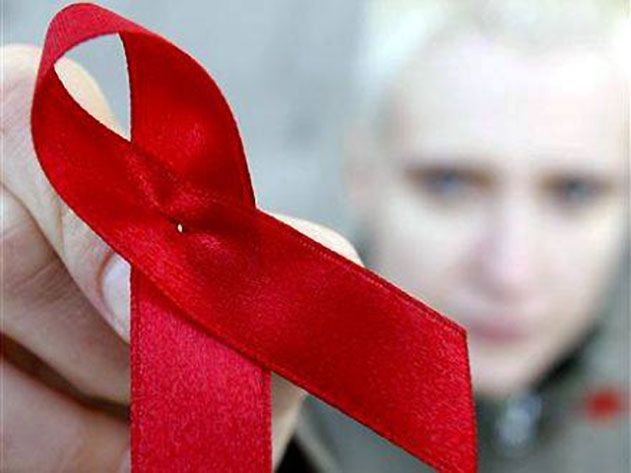 Von der Landesregierung wird ein stärkeres Engagement für die Aids-Hilfe gefordert.