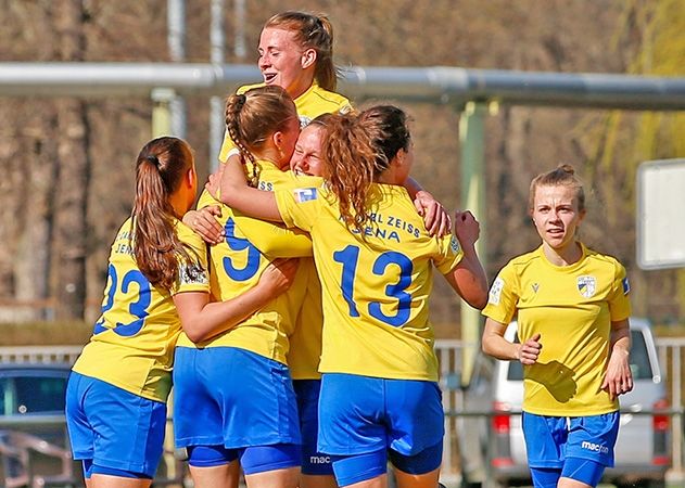 Die Frauen des FC Carl Zeiss Jena können auch in Wolfsburg über einen Sieg jubeln.